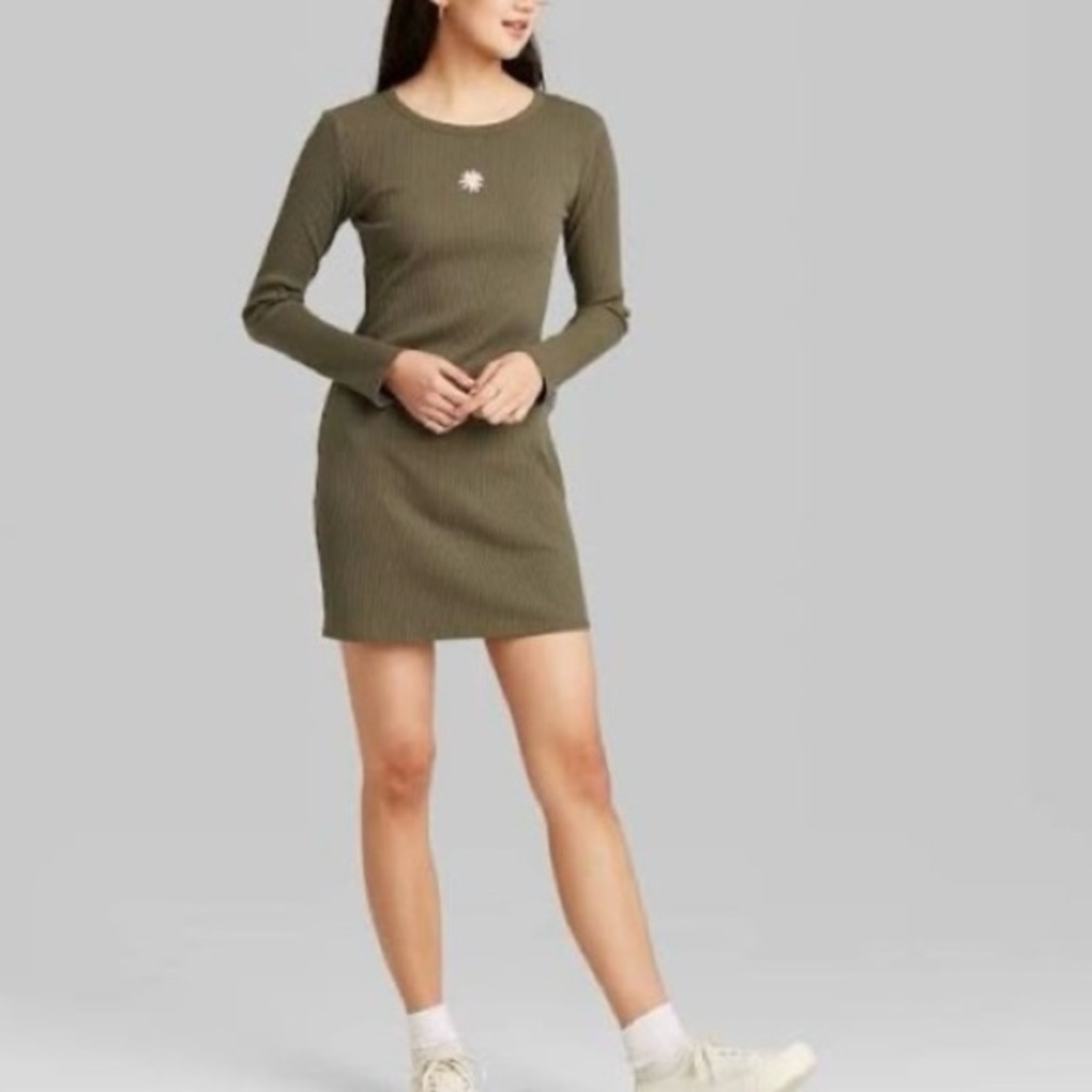 Wild Fable Green Ribbed Daisy Embroidered Long Sleeve Dress Large